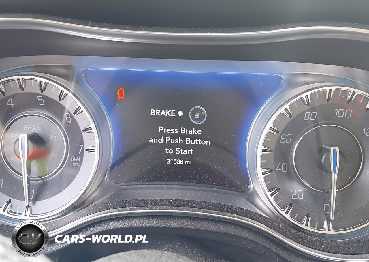 2019 Chrysler 300 Touring VIN:2C3CCAAG4KH745925 - 7