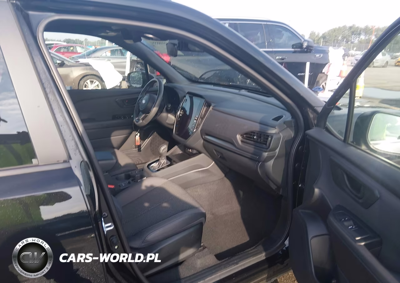 2025 Subaru Forester Premium VIN:JF2SLDBC0SH528089 - 5