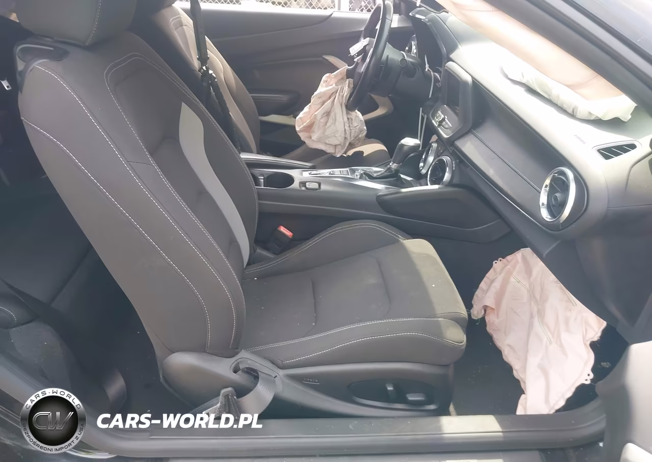 2019 Chevrolet Camaro 1Lt VIN:1G1FB1RX9K0158956 - 5