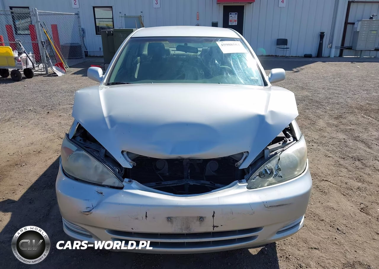 2003 Toyota Camry Le VIN:4T1BE32K73U732239 - 12