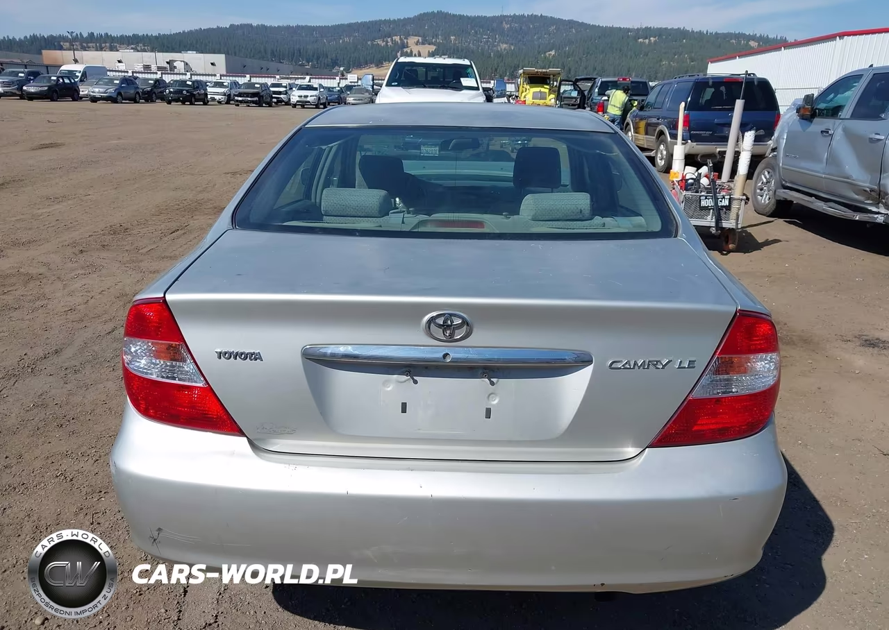 2003 Toyota Camry Le VIN:4T1BE32K73U732239 - 16