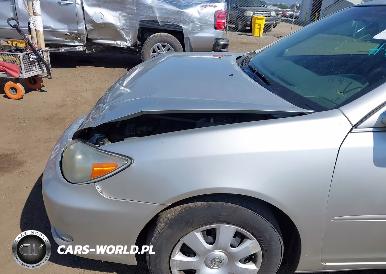 2003 Toyota Camry Le VIN:4T1BE32K73U732239 - 18