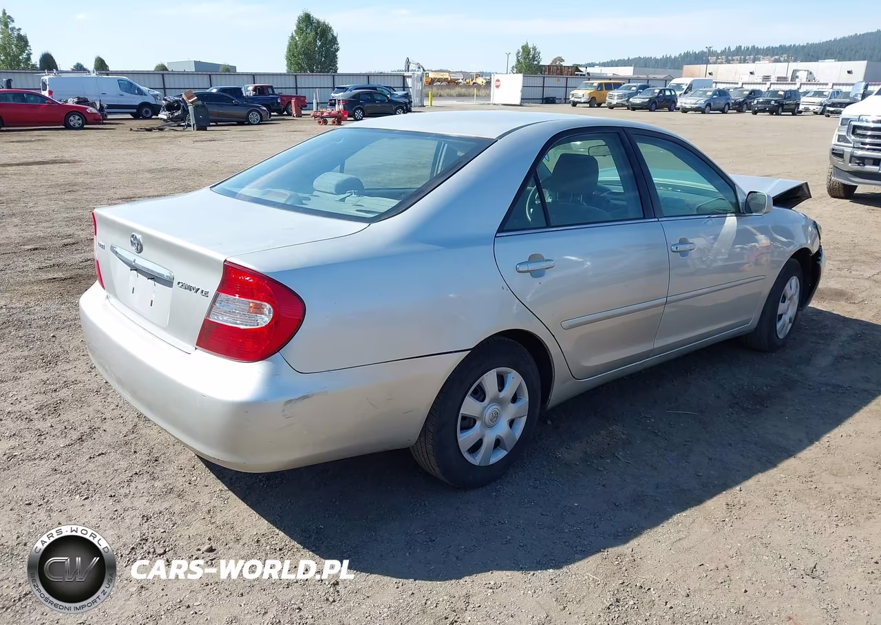 2003 Toyota Camry Le VIN:4T1BE32K73U732239 - 4