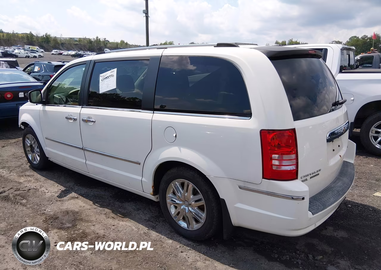2010 Chrysler Town & Country Limited VIN:2A4RR6DX1AR133424 - 3