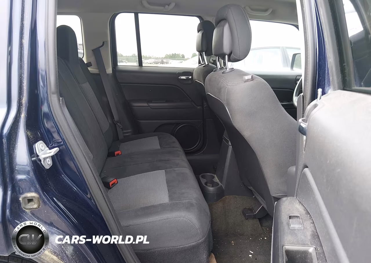 2016 Jeep Patriot Sport VIN:1C4NJPBB6GD676241 - 8
