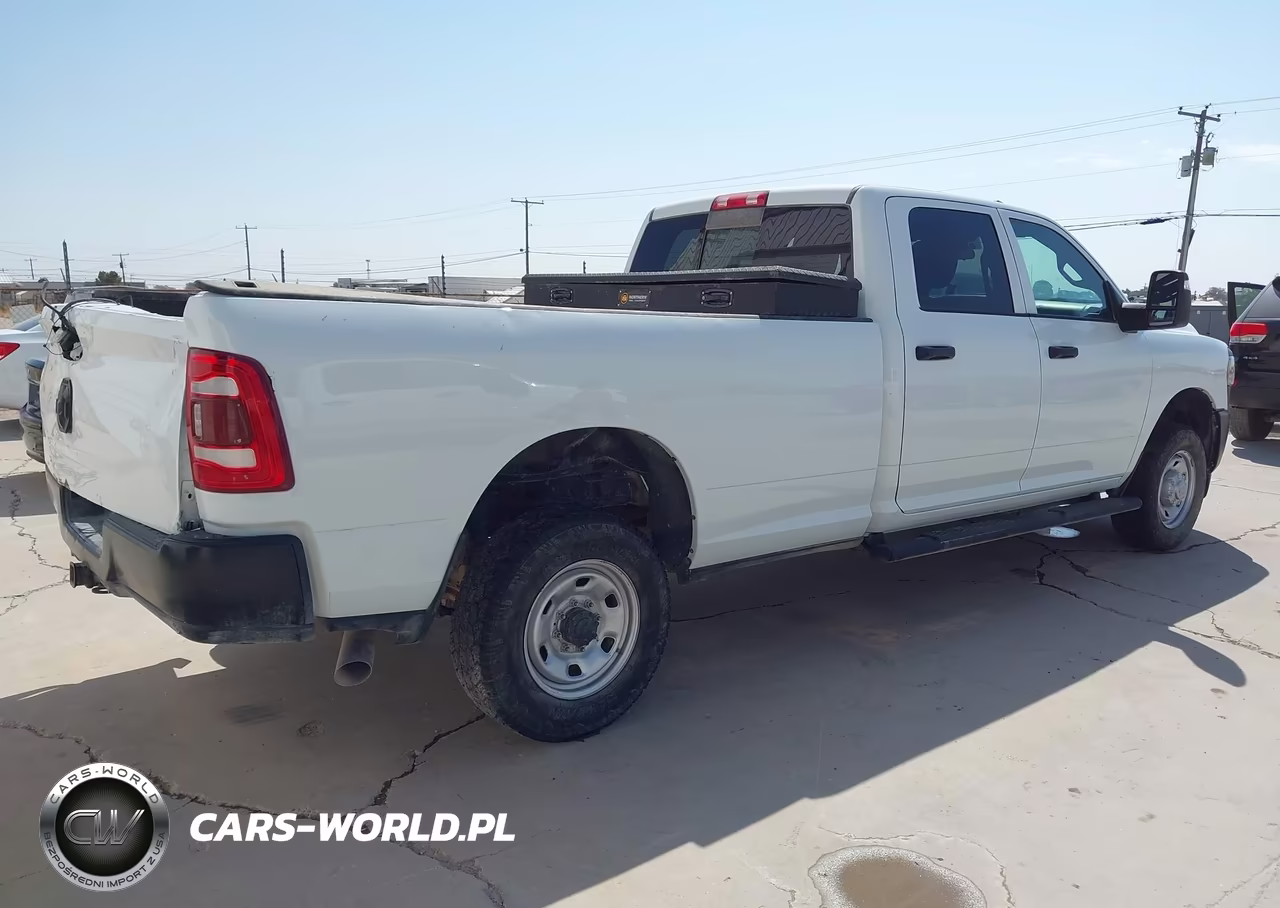 2023 Ram 2500 Tradesman 4X4 8' Box VIN:3C6UR5HLXPG631404 - 4