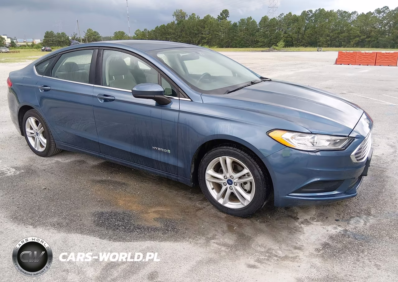 2018 Ford Fusion Hybrid S – zdjęcie 1 z 17