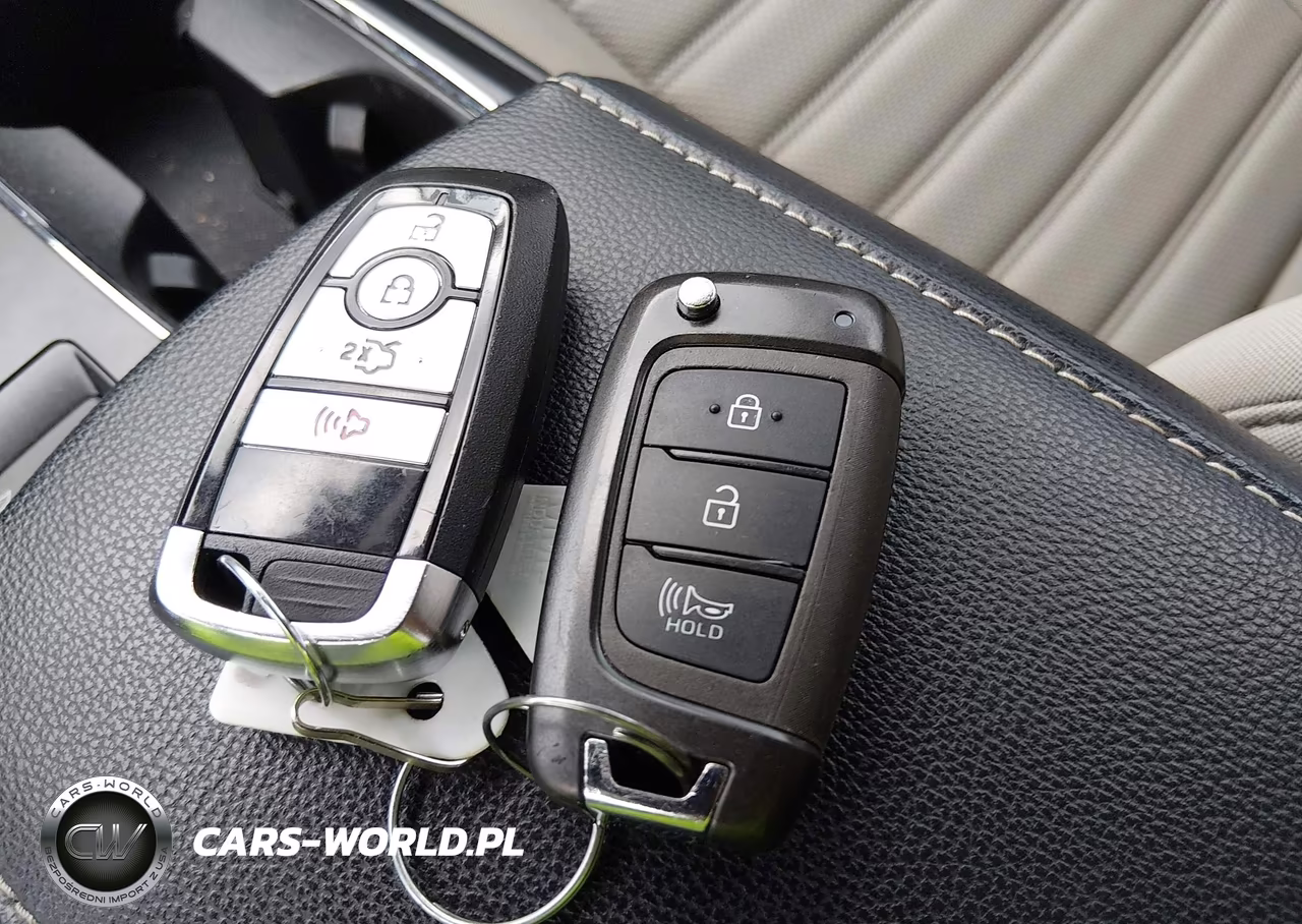 2018 Ford Fusion Hybrid S VIN:3FA6P0UU8JR271625 - 11