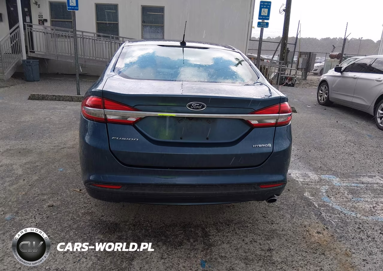 2018 Ford Fusion Hybrid S VIN:3FA6P0UU8JR271625 - 17