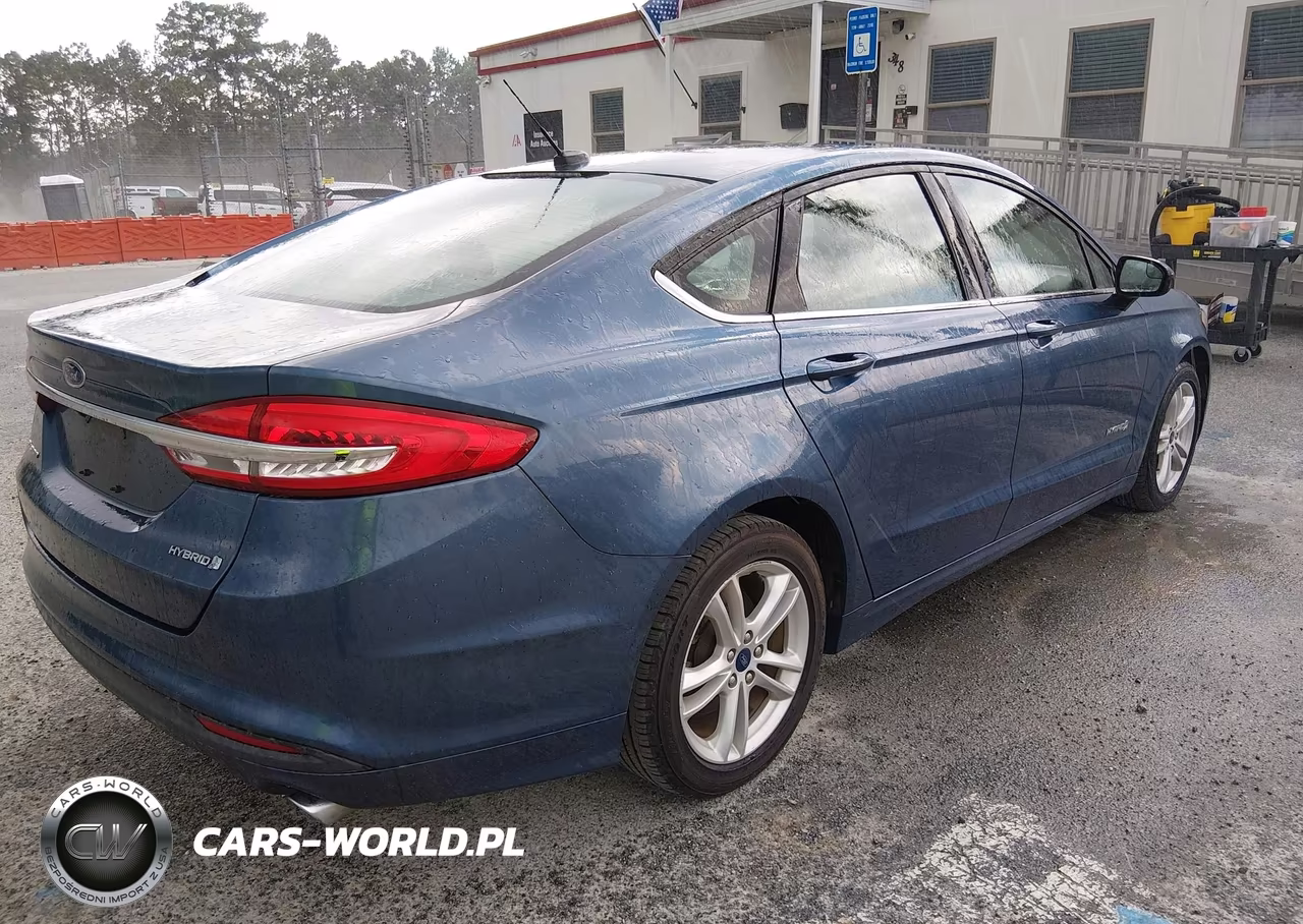 2018 Ford Fusion Hybrid S VIN:3FA6P0UU8JR271625 - 4