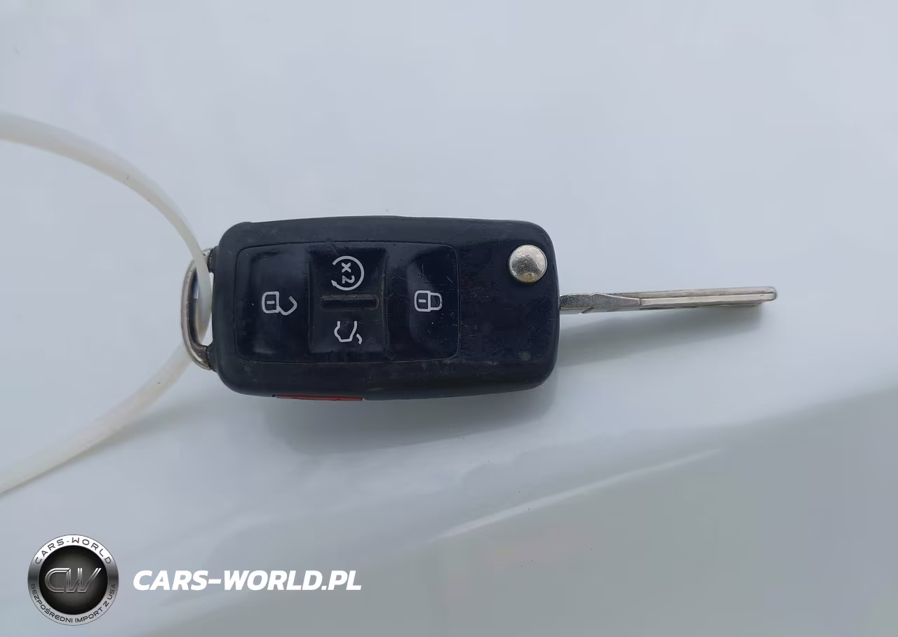 2020 Volkswagen Passat 2.0T R-Line VIN:1VWMA7A36LC010533 - 11