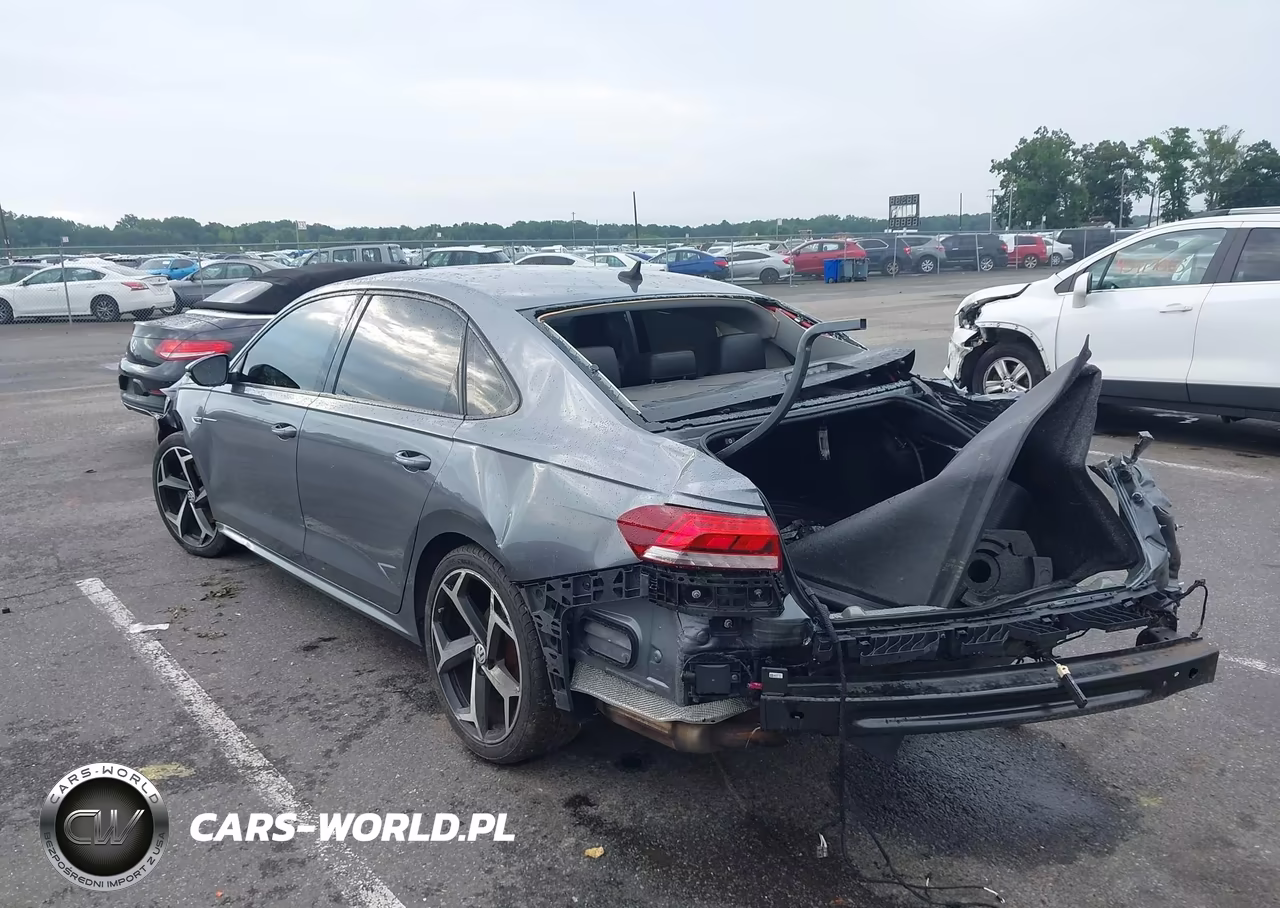 2020 Volkswagen Passat 2.0T R-Line VIN:1VWMA7A36LC010533 - 3