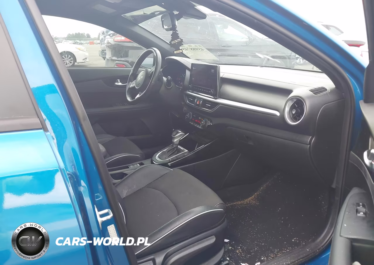 2022 Kia Forte Gt-Line VIN:3KPF54AD6NE485957 - 5