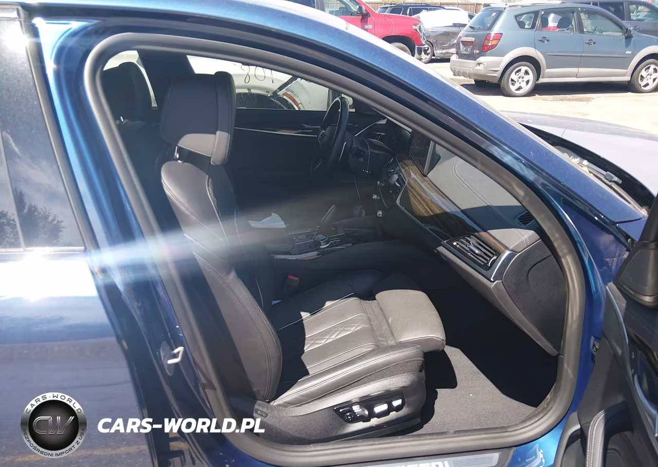 2021 BMW M550I xDrive VIN:WBA13BK04MCG05809 - 5