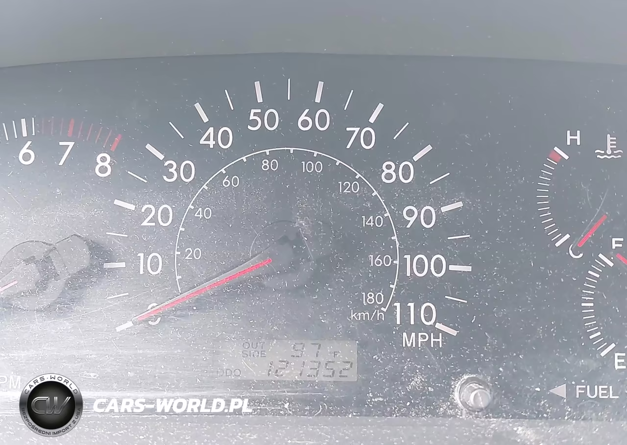 2008 Toyota Corolla Le VIN:1NXBR32EX8Z005893 - 7