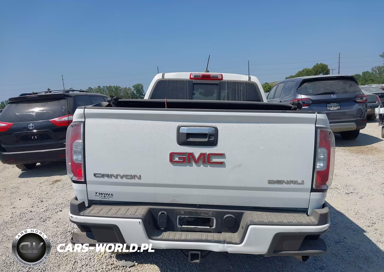 2017 GMC Canyon Denali VIN:1GTP6EE10H1295005 - 17