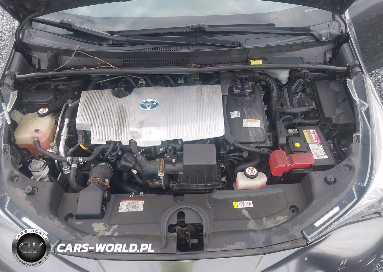 2018 Toyota Prius Two VIN:JTDKBRFU8J3070279 - 10