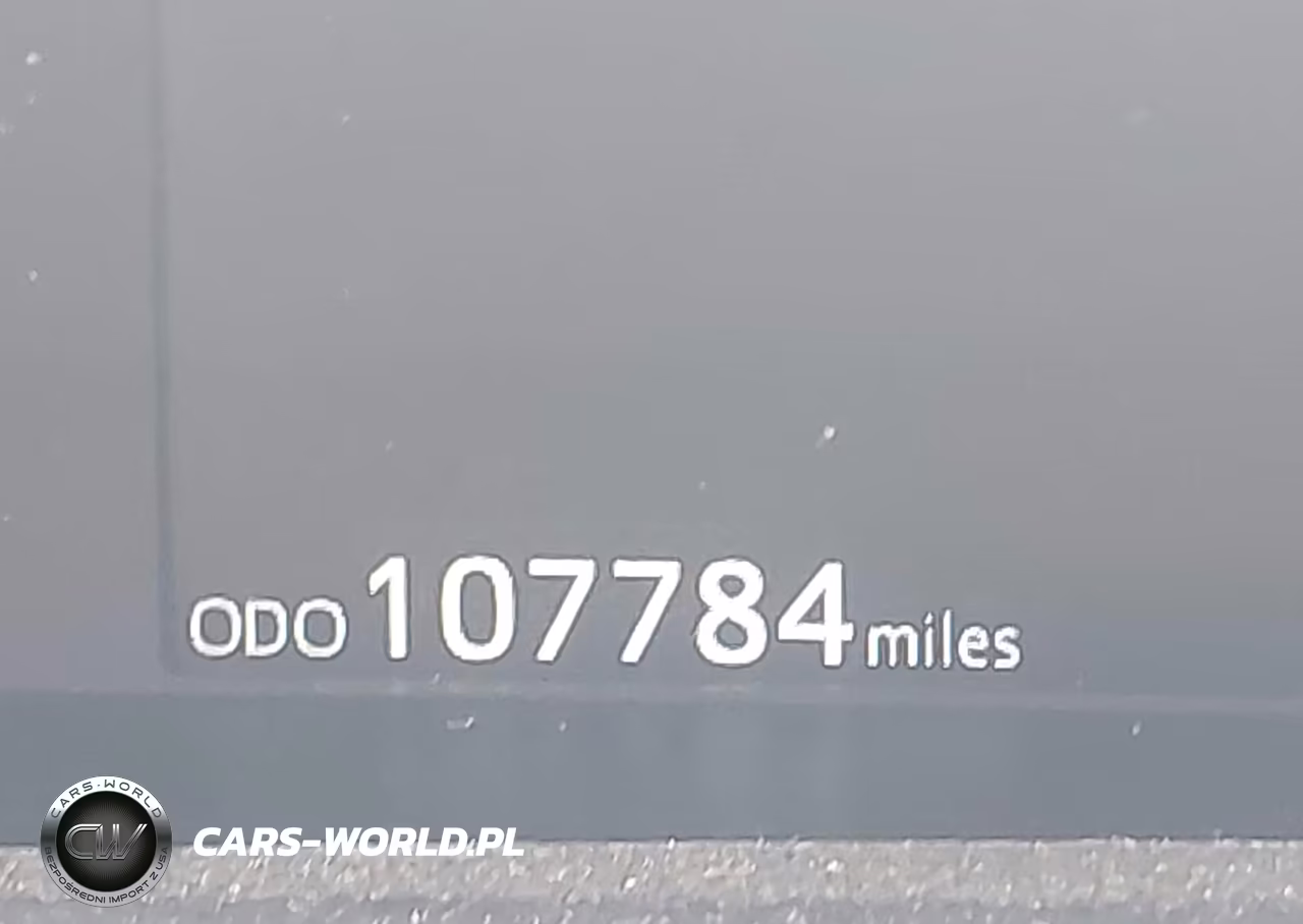 2018 Toyota Prius Two VIN:JTDKBRFU8J3070279 - 15