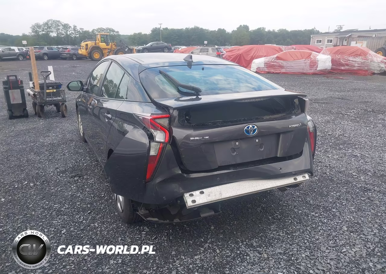 2018 Toyota Prius Two VIN:JTDKBRFU8J3070279 - 17
