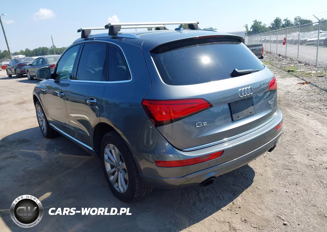 2016 Audi Q5 2.0T Premium VIN:WA1L2AFP2GA046039 - 3
