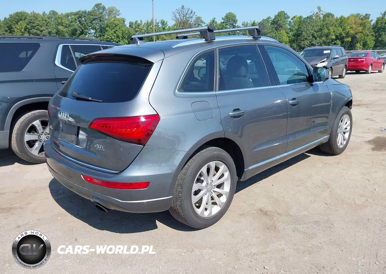 2016 Audi Q5 2.0T Premium VIN:WA1L2AFP2GA046039 - 4