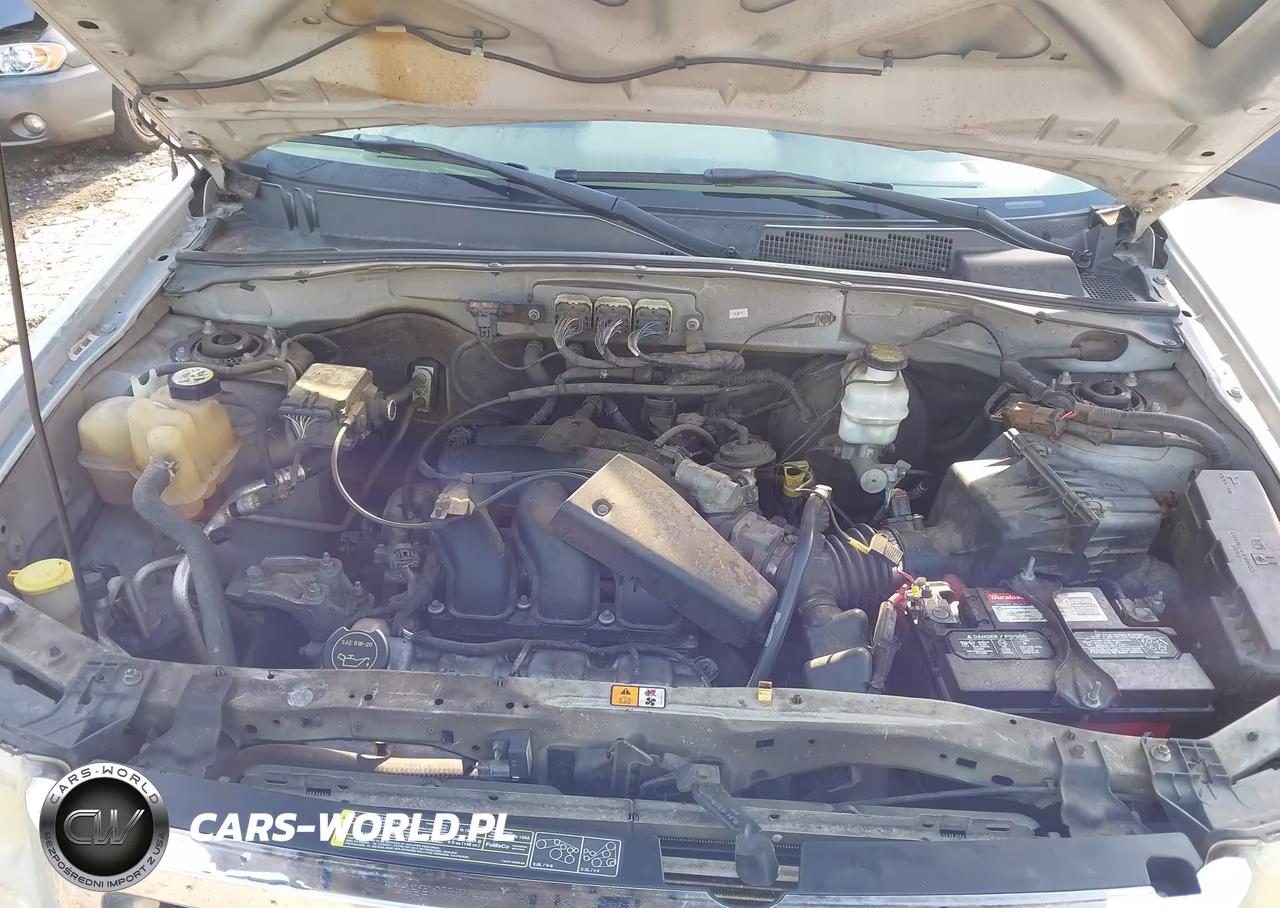 2008 Ford Escape Xlt VIN:1FMCU03118KA29945 - 10