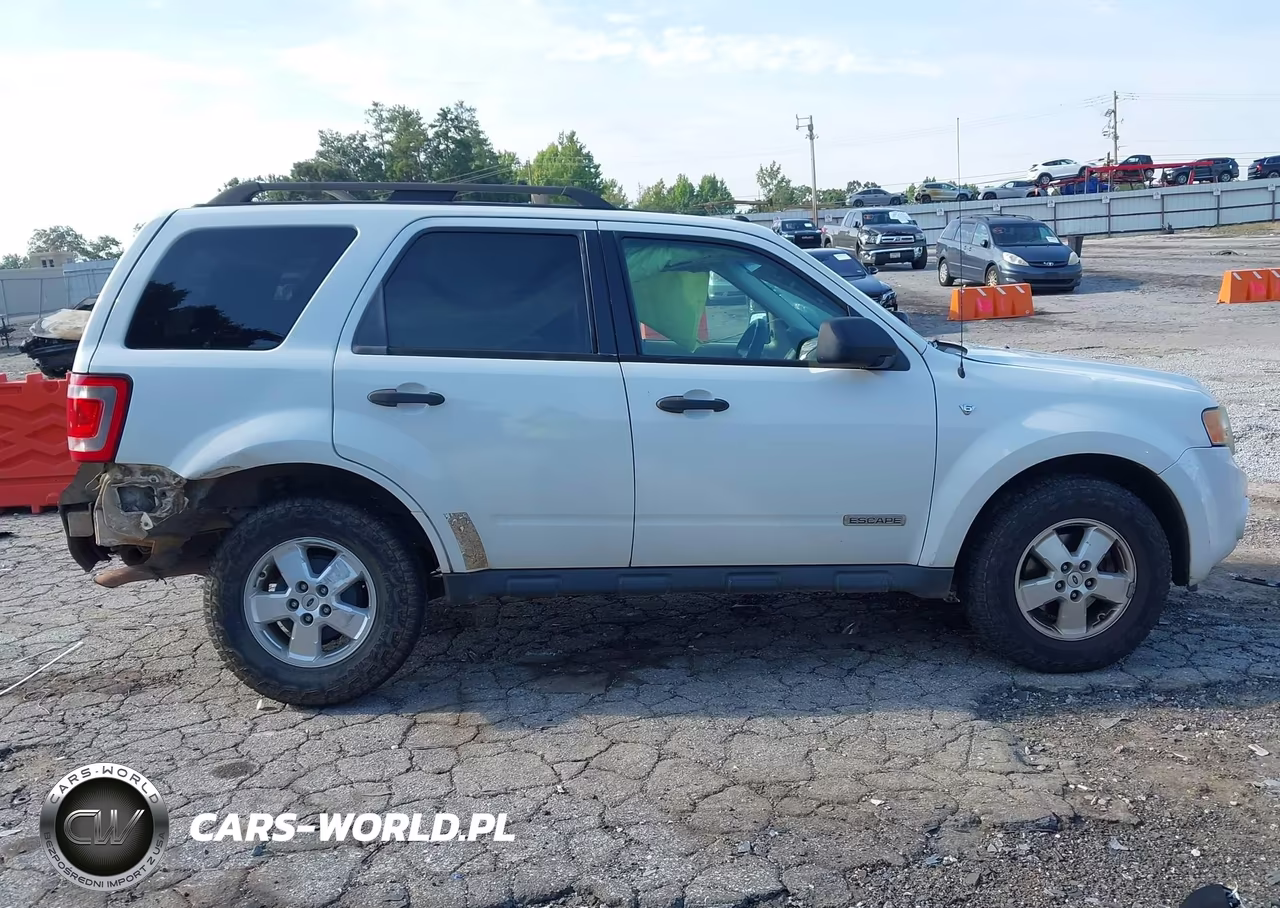 2008 Ford Escape Xlt VIN:1FMCU03118KA29945 - 13