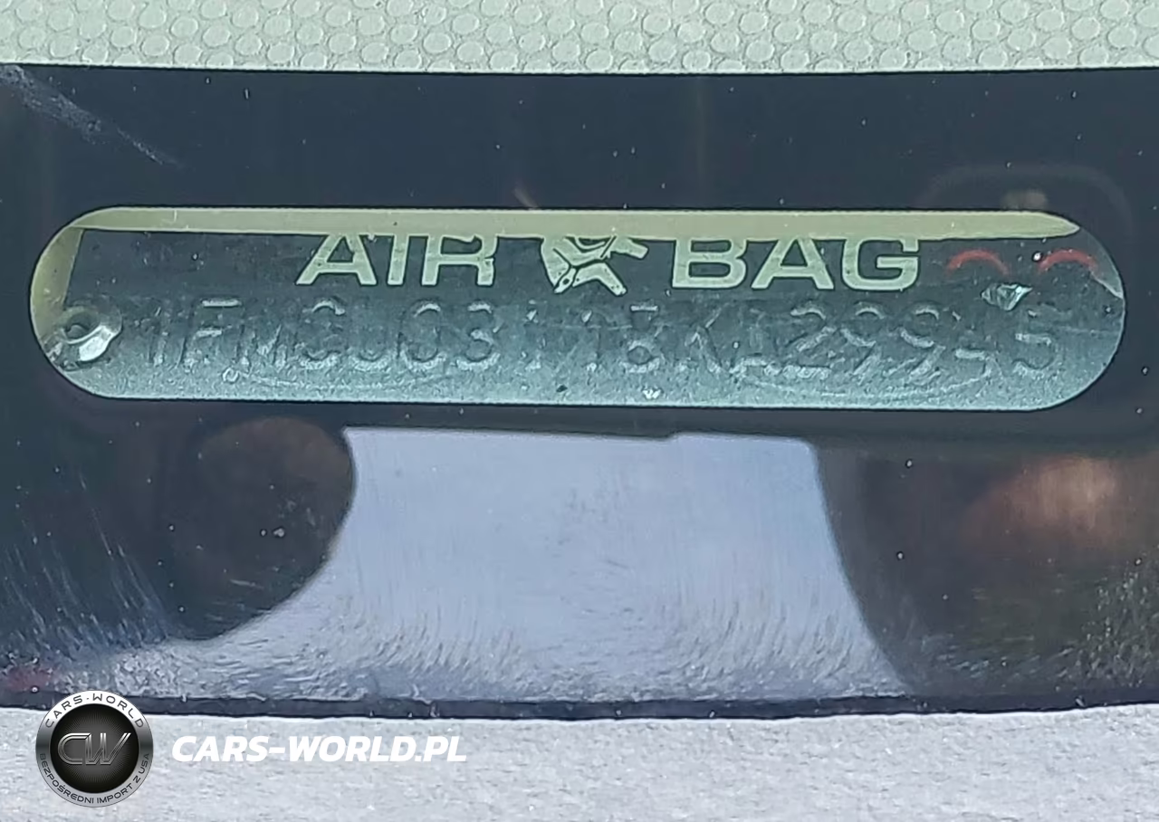 2008 Ford Escape Xlt VIN:1FMCU03118KA29945 - 9