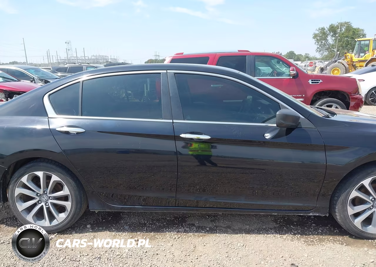 2015 Honda Accord Sport VIN:1HGCR2F50FA199234 - 14