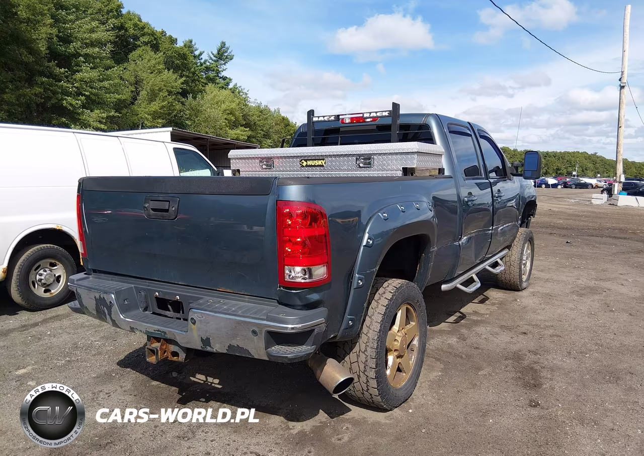 2013 GMC Sierra 2500Hd Slt VIN:1GT121E89DF143681 - 4