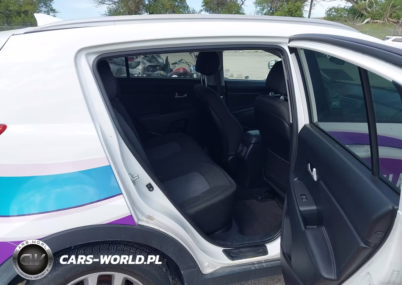 2015 Kia Sportage Lx VIN:KNDPBCAC9F7758437 - 8