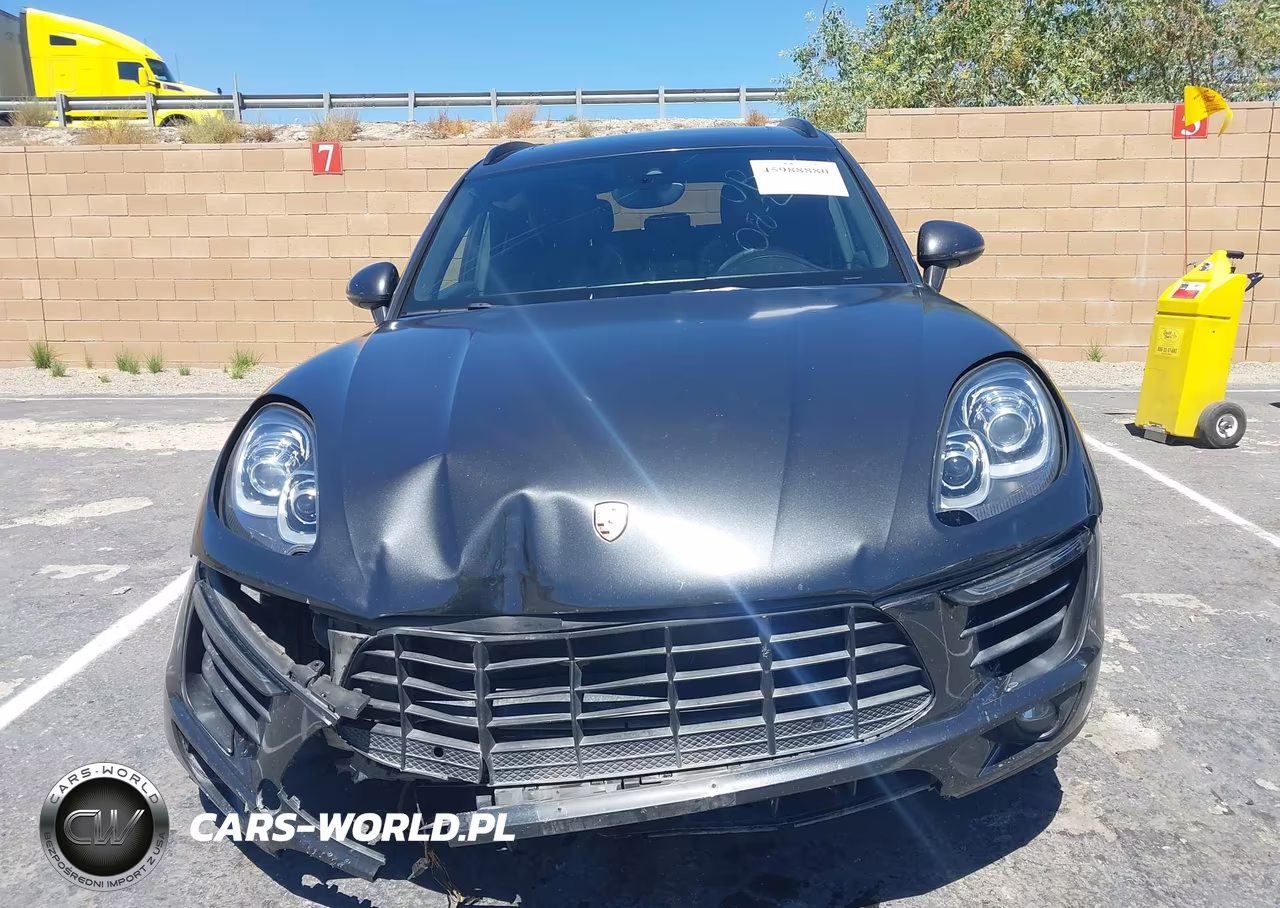 2018 Porsche Macan S VIN:WP1AB2A56JLB40556 - 12