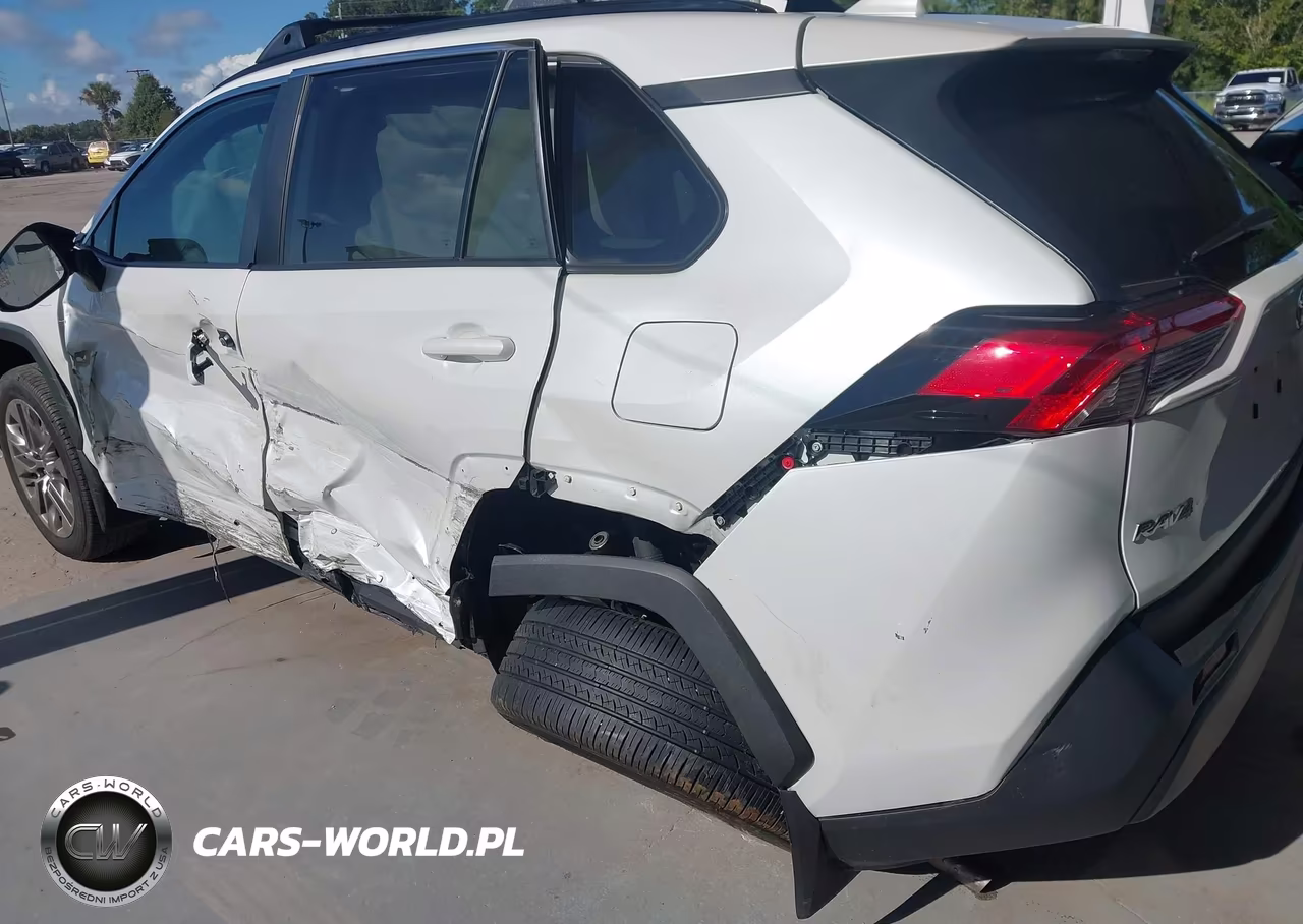 2025 Toyota Rav4 Xle Premium VIN:2T3C1RFV2SW406698 - 6