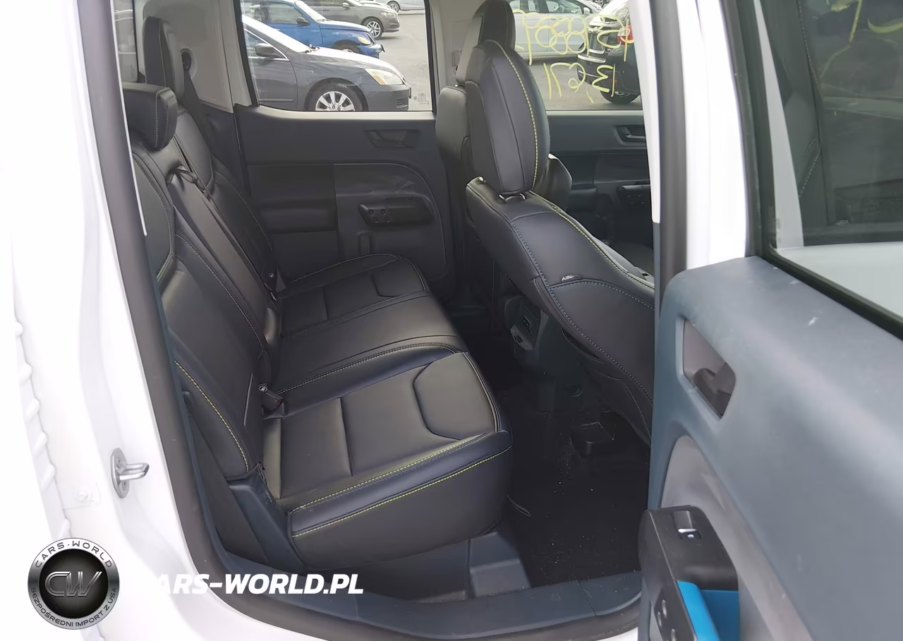 2025 Ford Maverick Lobo Standard VIN:3FTCW8TA8SRA95036 - 8