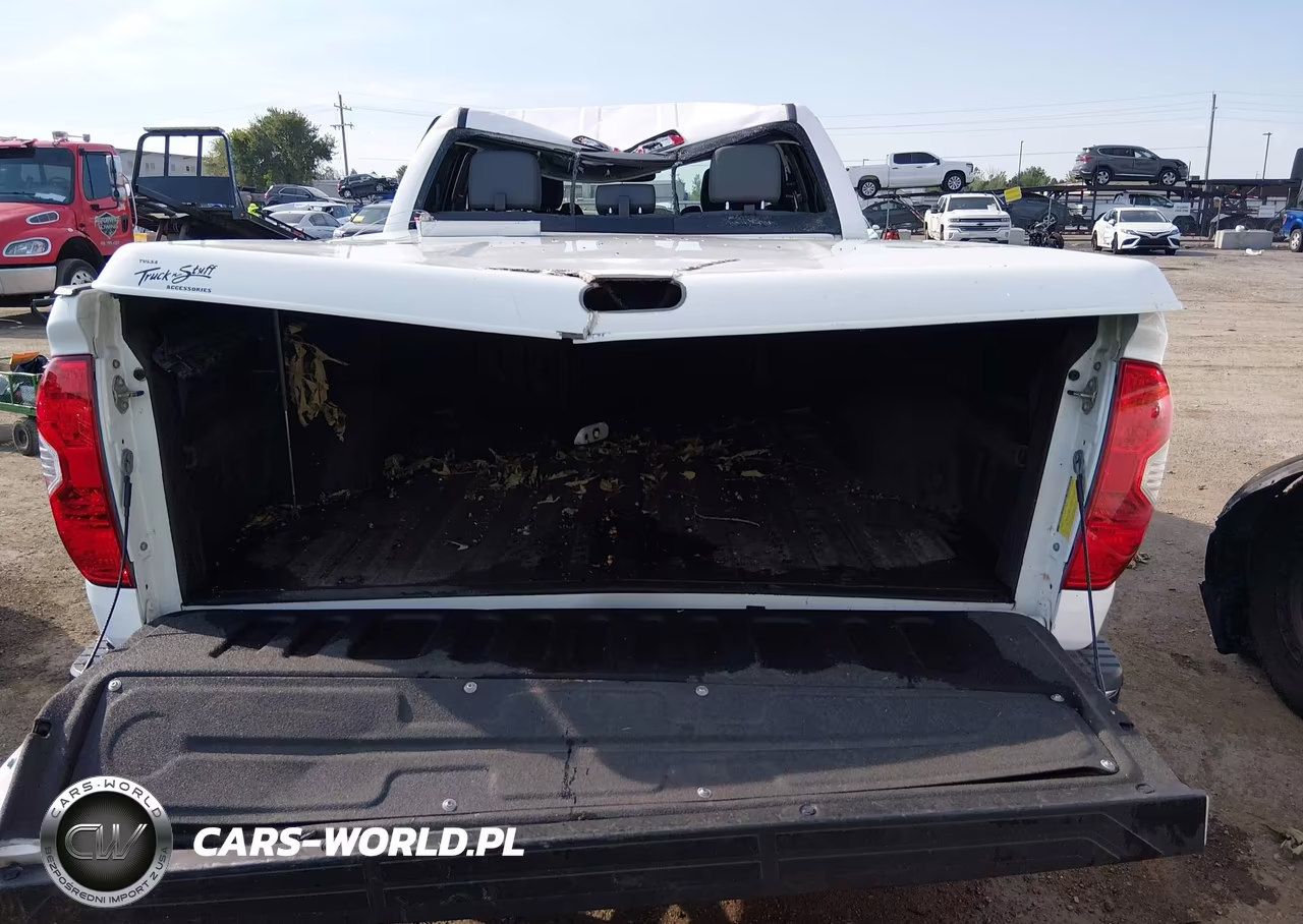 2018 Toyota Tundra Sr5 5.7L V8 VIN:5TFUW5F1XJX707127 - 17