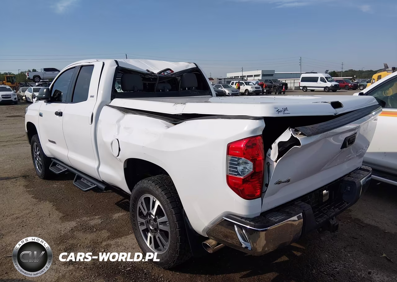 2018 Toyota Tundra Sr5 5.7L V8 VIN:5TFUW5F1XJX707127 - 3