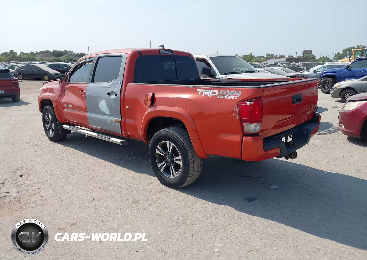 2017 Toyota Tacoma Trd Off Road-Trd Sport VIN:5TFDZ5BN6HX019460 - 3