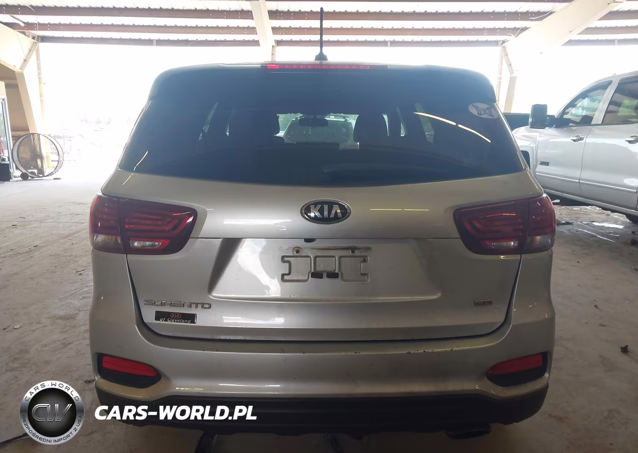 2019 Kia Sorento 2.4L L VIN:5XYPG4A36KG559222 - 16
