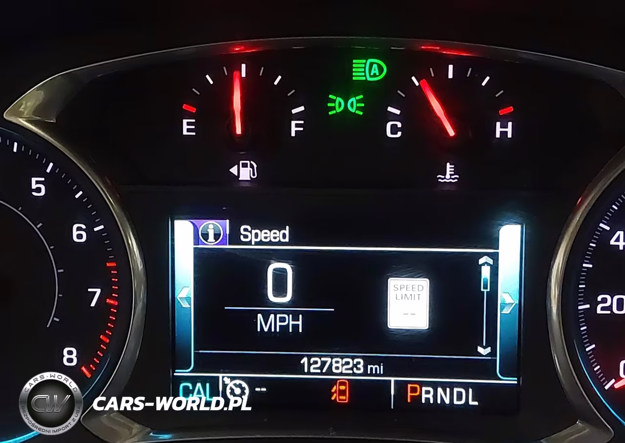 2018 Chevrolet Traverse Premier VIN:1GNEVJKW3JJ127794 - 16
