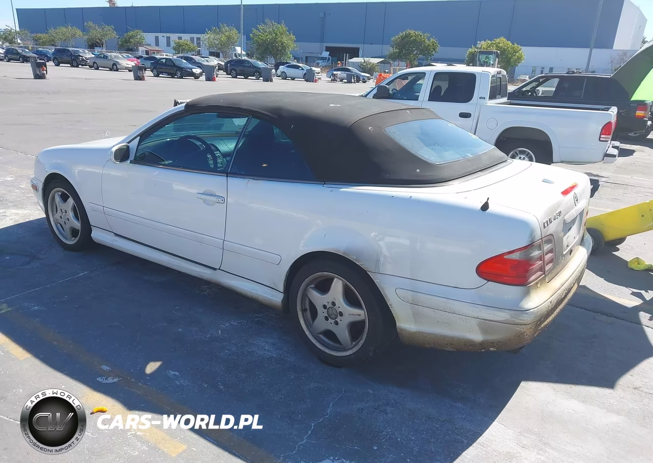 2000 Mercedes-Benz Clk 430 VIN:WDBLK70G7YT052814 - 3