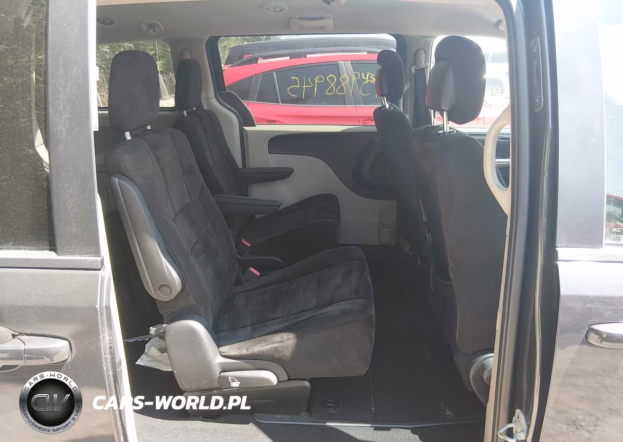 2012 Dodge Grand Caravan Sxt VIN:2C4RDGCG5CR303847 - 8
