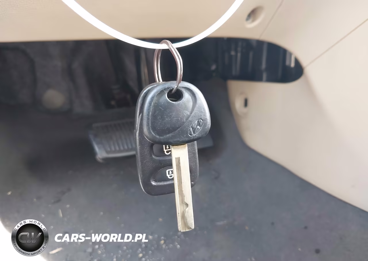 2013 Hyundai Accent Gls VIN:KMHCT4AEXDU490530 - 11