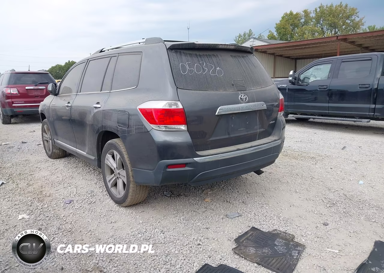 2011 Toyota Highlander Limited V6 VIN:5TDDK3EH8BS050320 - 3
