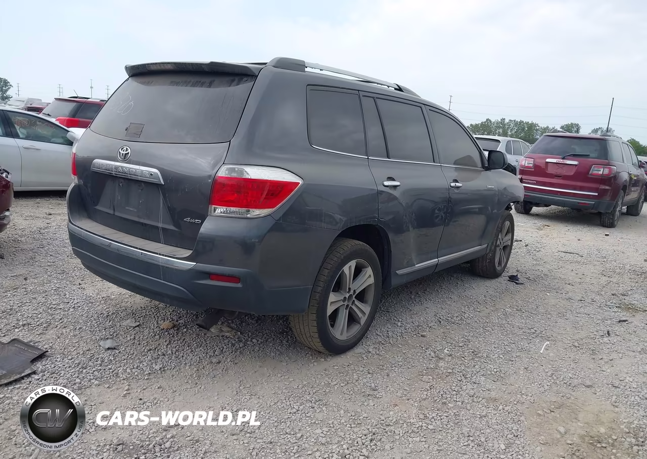 2011 Toyota Highlander Limited V6 VIN:5TDDK3EH8BS050320 - 4