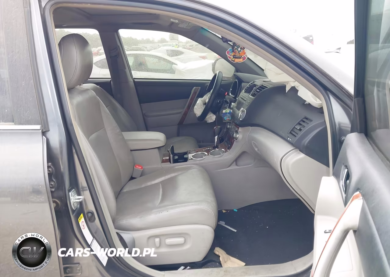 2011 Toyota Highlander Limited V6 VIN:5TDDK3EH8BS050320 - 5