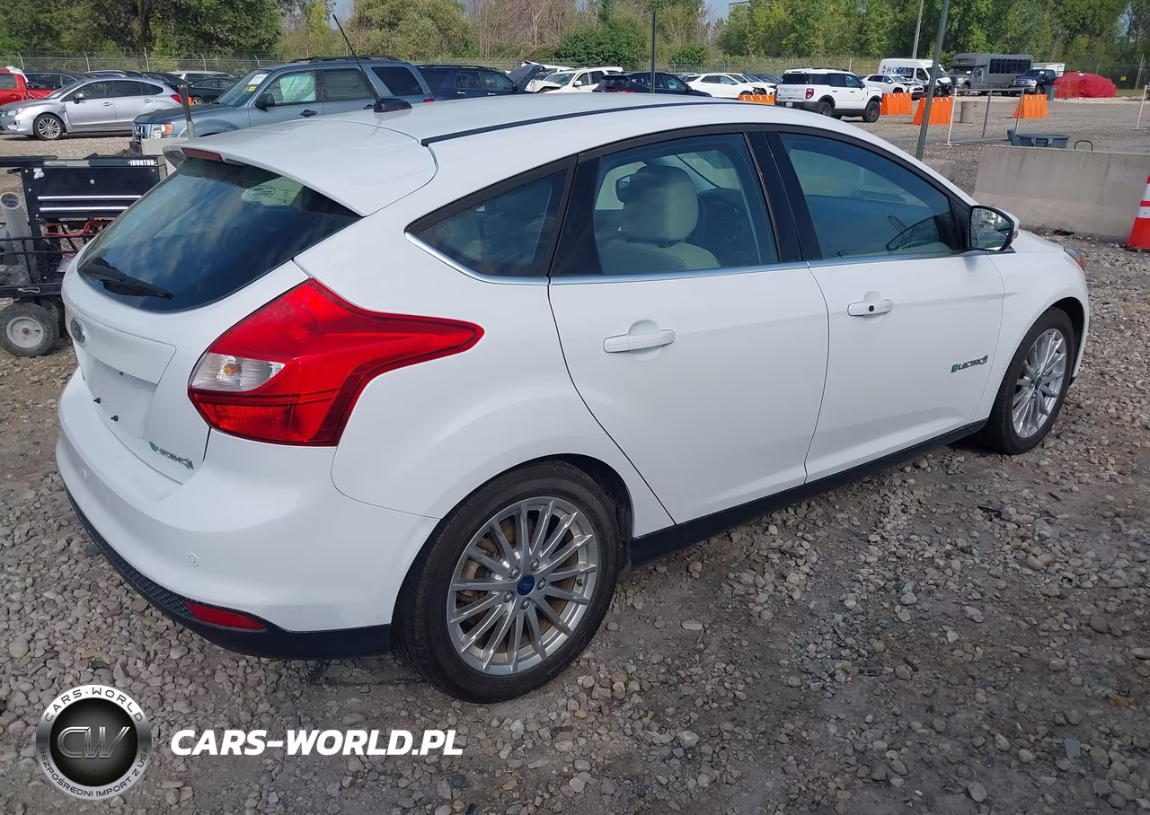 2014 Ford Focus Electric VIN:1FADP3R45EL223408 - 4