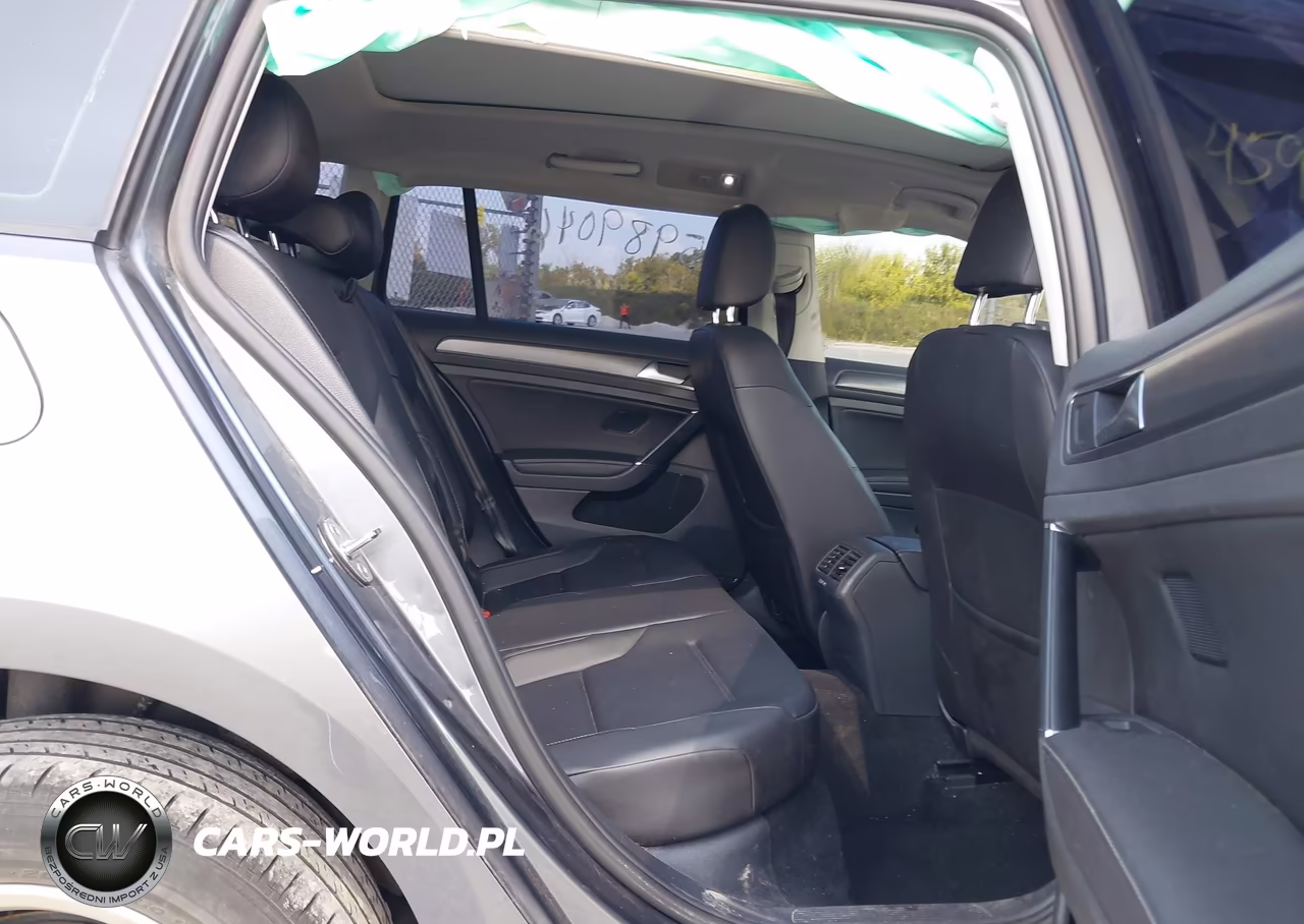 2018 Volkswagen Golf Sportwagen Tsi S-Tsi Se VIN:3VWD17AU9JM761761 - 8