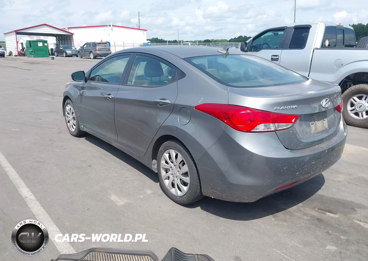 2013 Hyundai Elantra Gls VIN:5NPDH4AE3DH219099 - 3