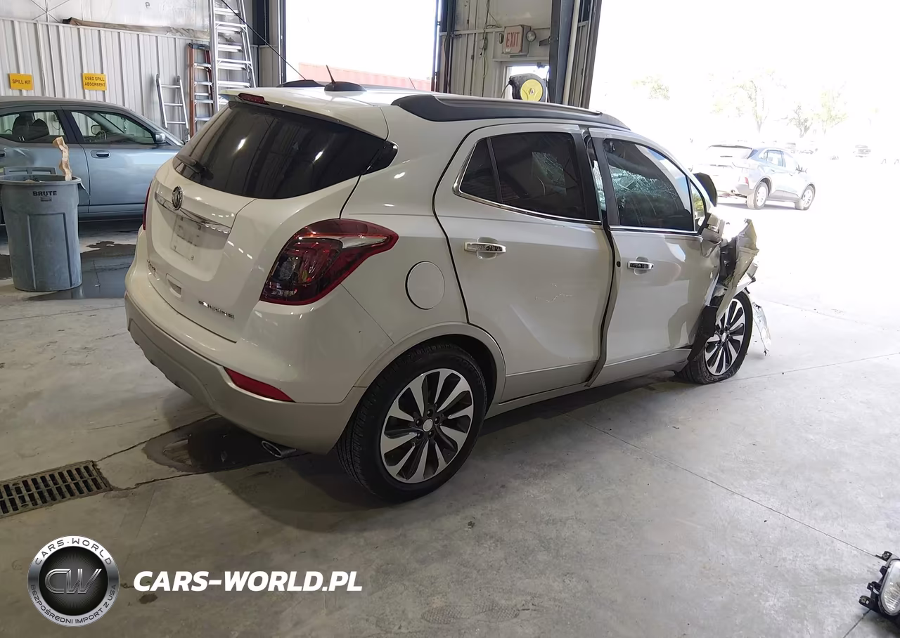 2018 Buick Encore Preferred Ii VIN:KL4CJBSB9JB660834 - 4
