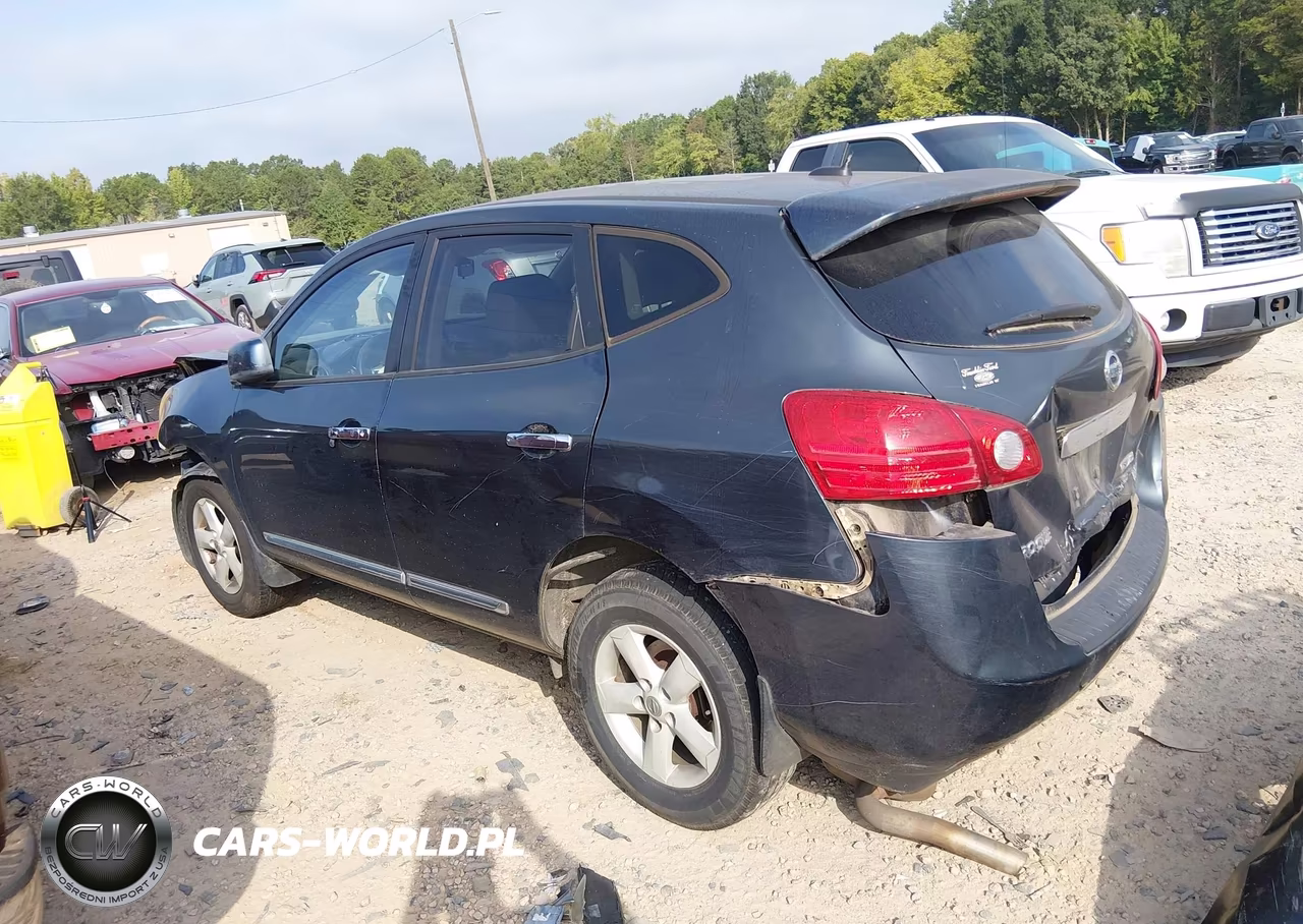 2013 Nissan Rogue S VIN:JN8AS5MT8DW541658 - 3